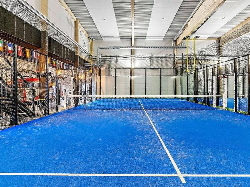 8A16CC859E0114B9565C3468F634B106