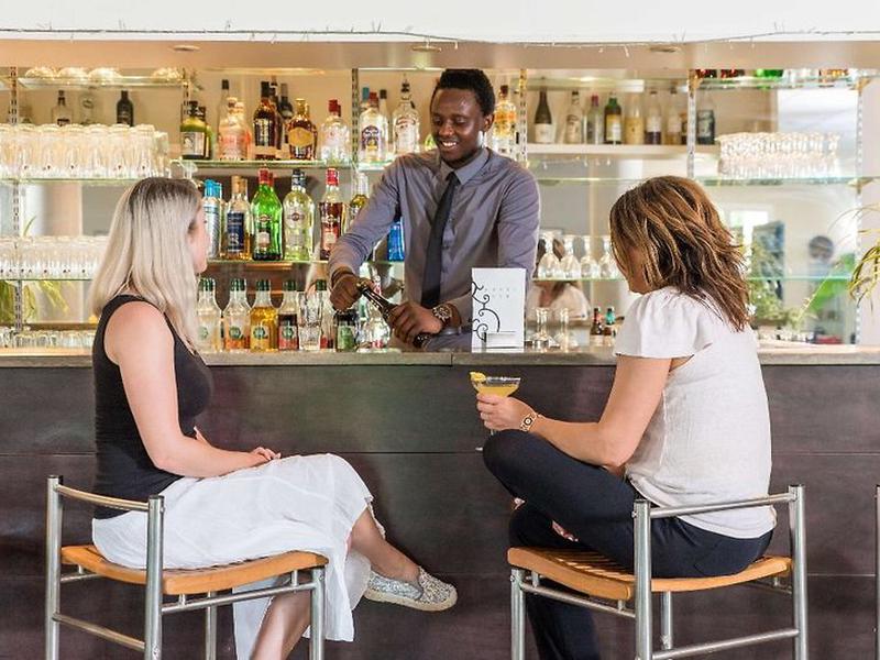 2011EDEA4224569DC8D1AB7DB3085BE1