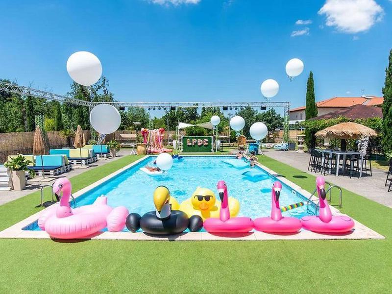 9399C17DCDB7760ECC356E51425E7431