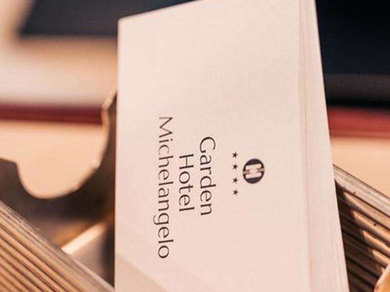 043136B45F8BF8FC059D34AC2CCD539C