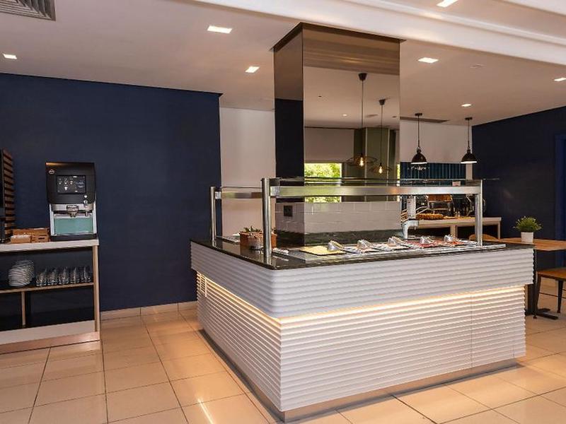 D3B3A6F5561A2F03C41583C26708AB71