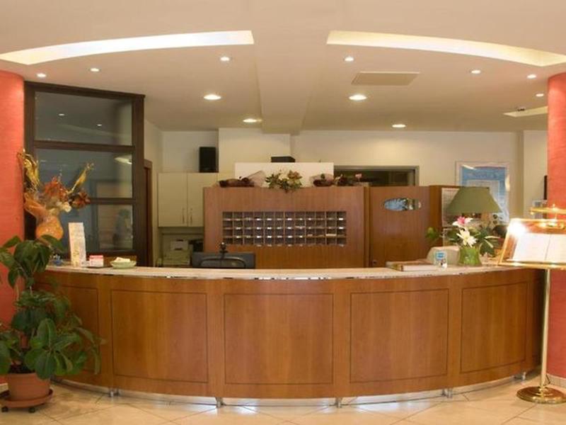 3B39F85B905A8684838D008686BDFDDD