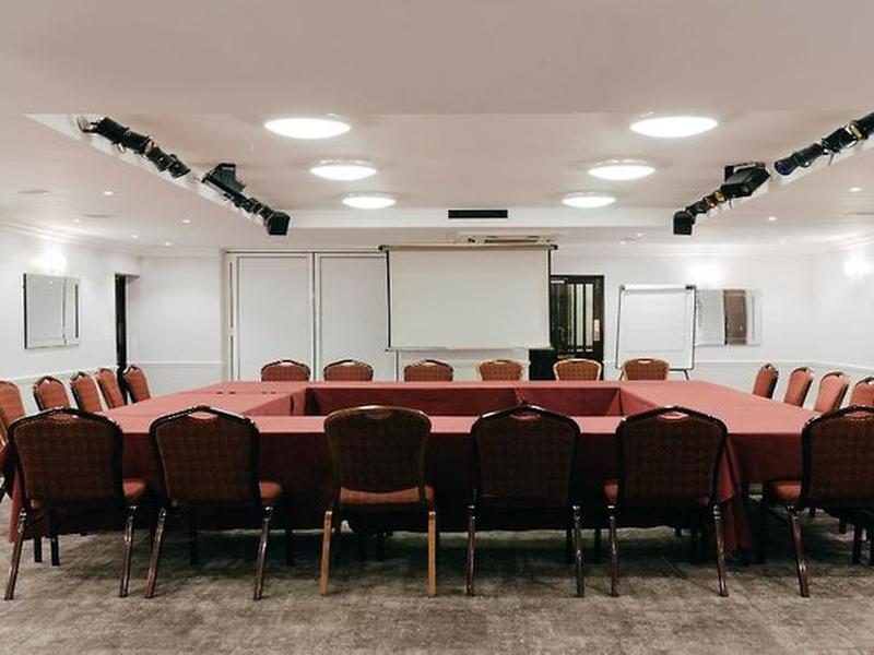 6D1F063F68BEE72716A2571638BA8BC5