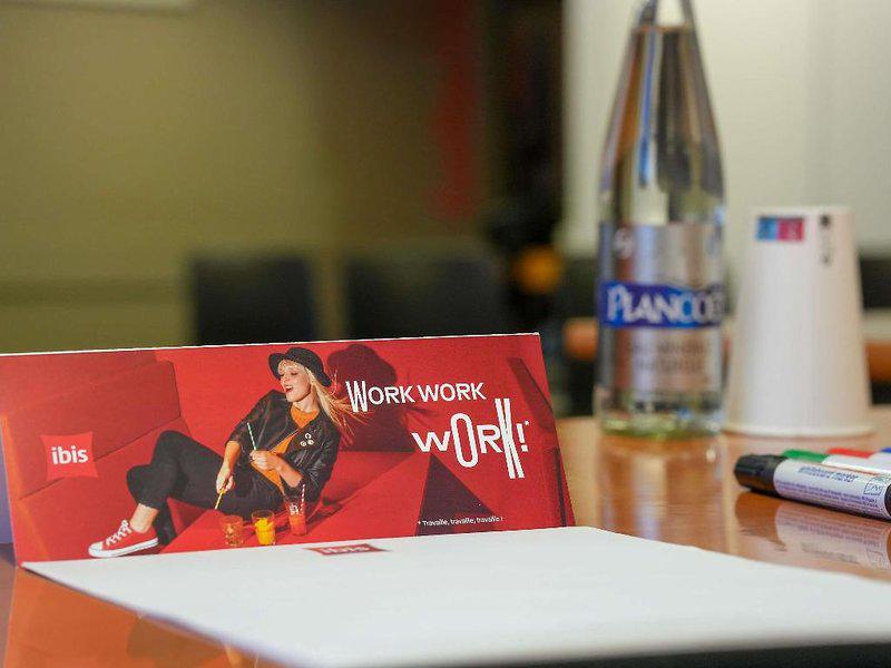 1DE3F1C4B0F3F919616CC13B5BDE8B93