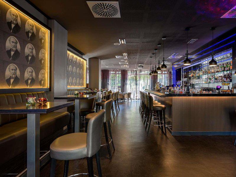 A157C0AF007FB8B5CAA6D09E7A9DD348