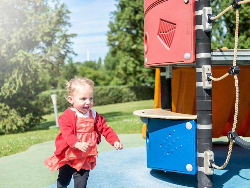 4A58A7B1ED55E8E8DD1F5E27AE3E6133