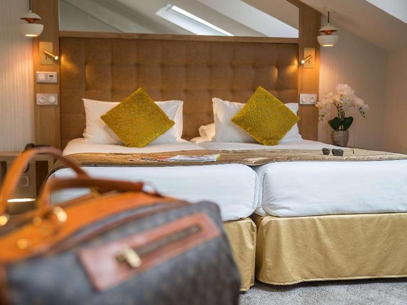 83469AA43F3C7CC4FCAB428EF4489240