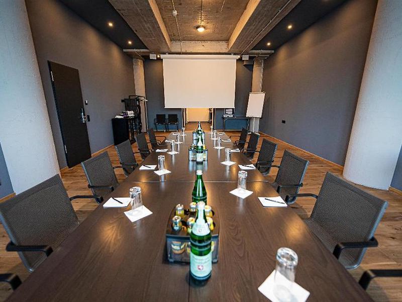 B2D823CC6845601249FA250726DE2EA5