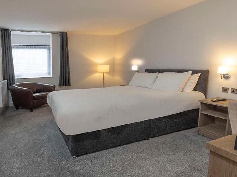 2F38C3705CBA330621A4AEF3A16A9902