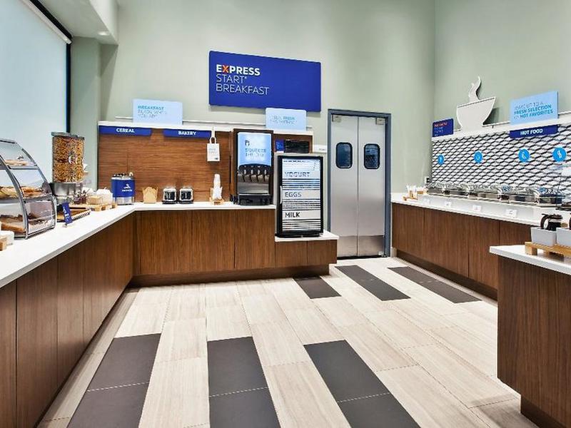 99BBDC43062C0C3BA5E9EBE9C903FC0C