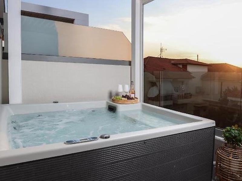 3F87F7B89B527D30EC5D06D6794598A6