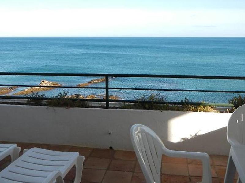 B06C0DF0F76264432FD1EAE1E922C5D6