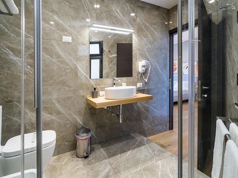 0B375A0832E12A14D777D3D729DD324A