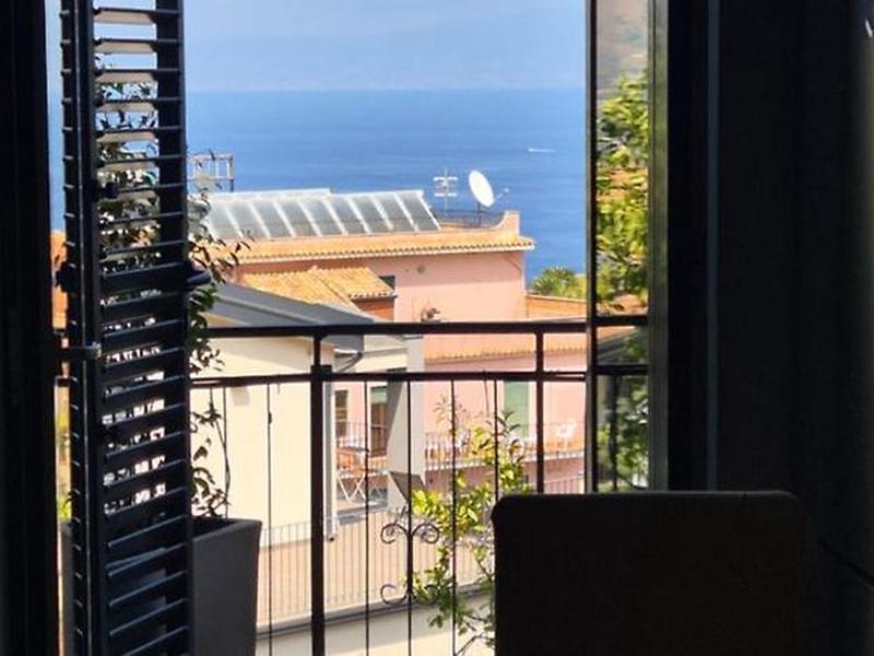 6FAD022B2B46C029E6619301D059FF02