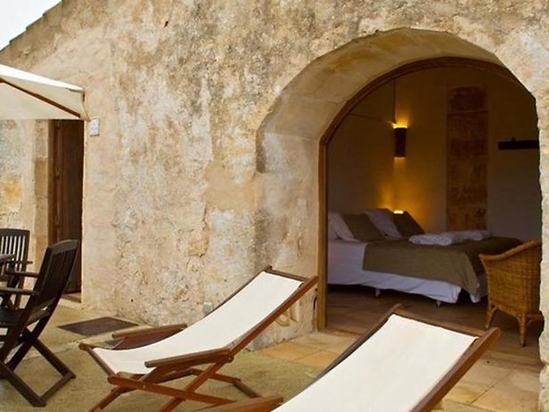 51FFF5A9D821AEDBCFA6DB9D28A0E0F0