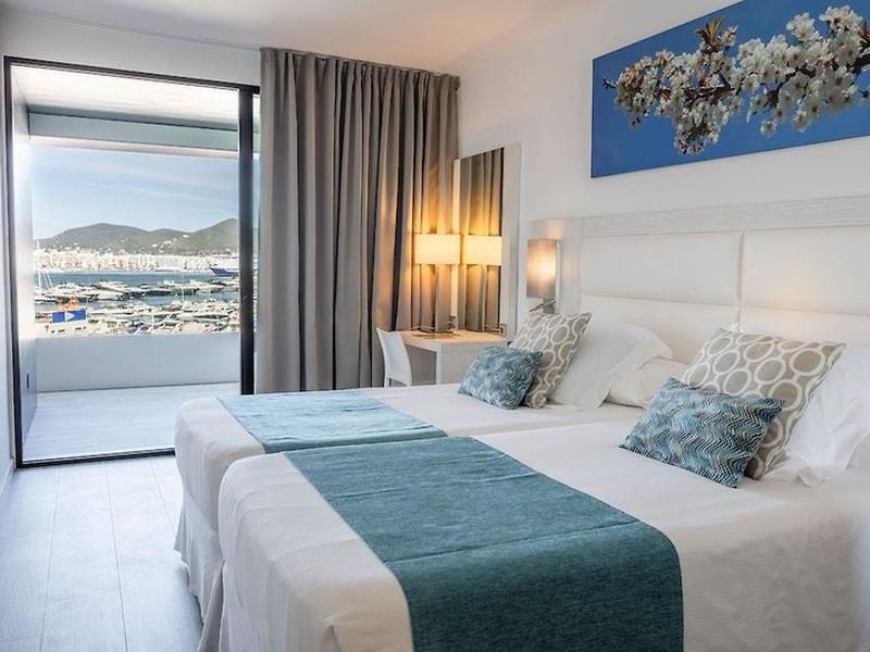 D2A5AEBD1B9367F2C6D8EFB87D501659