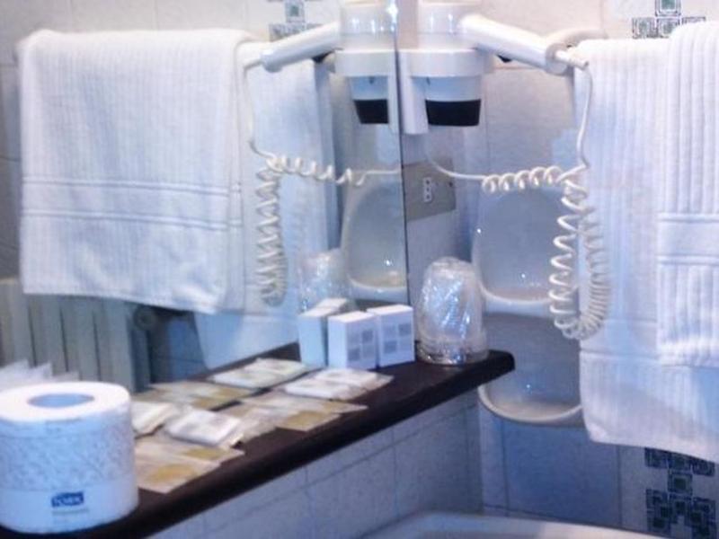 576C866985958EA7C725A3BB5F27181A