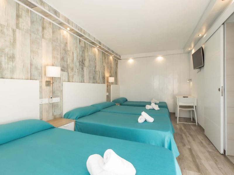 08CBD62E0F9D8E1688561266A6B4A563