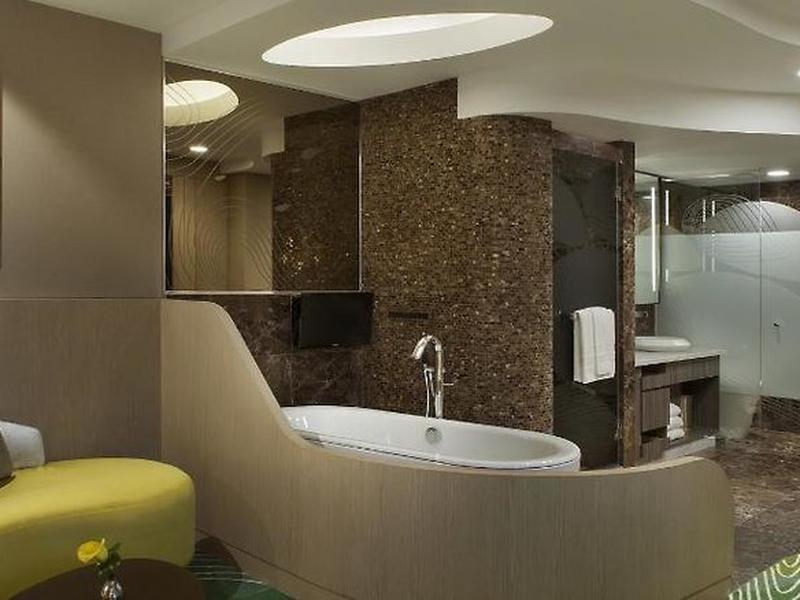 63693C40AD97CFCD1CCC1B14D2565068