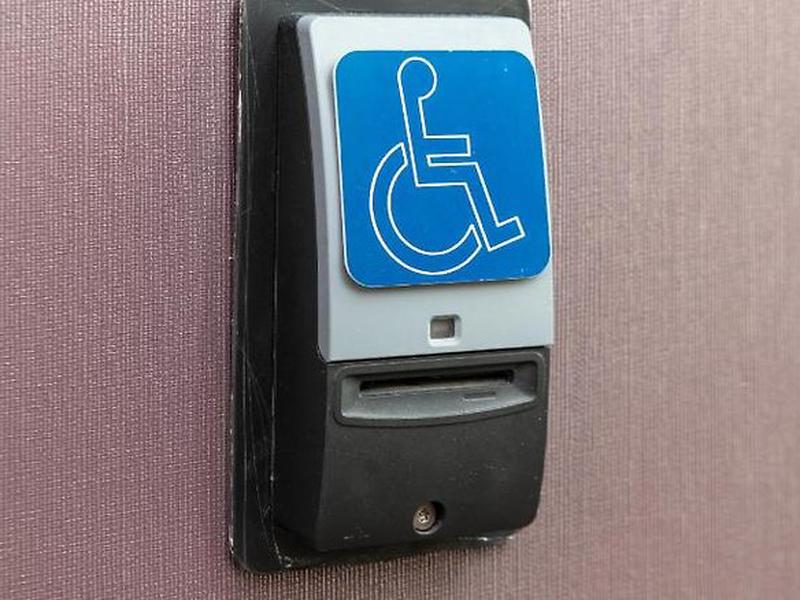 0384413B735147CF8E67591C518817F2