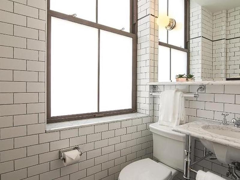 A45A300F17761C80225E37F347D25C22