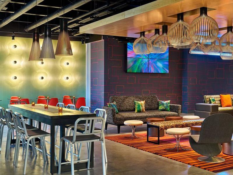 648778109E85B467CE0688ED2996C96A