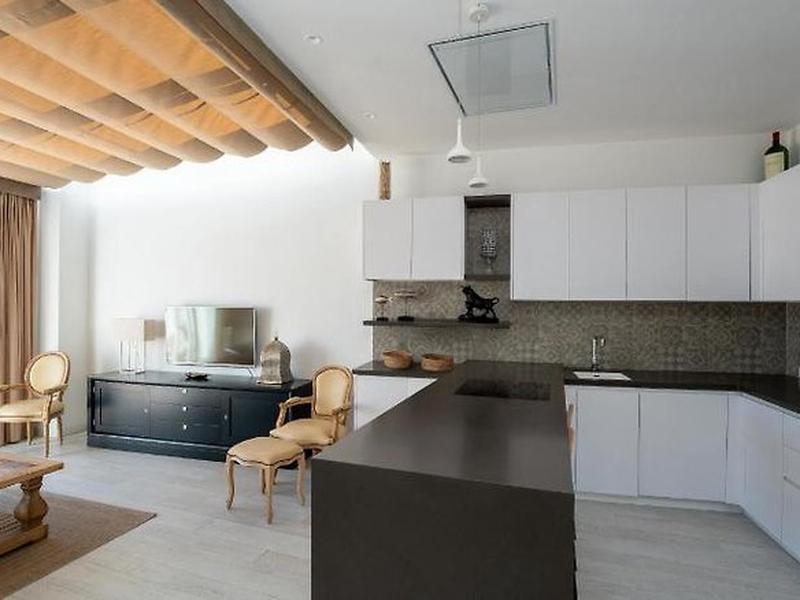 06AED669EFEAFF7859F863137DC4E1E7