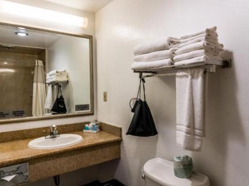 89D11540BE8EEC04E9405F9FF7264B45