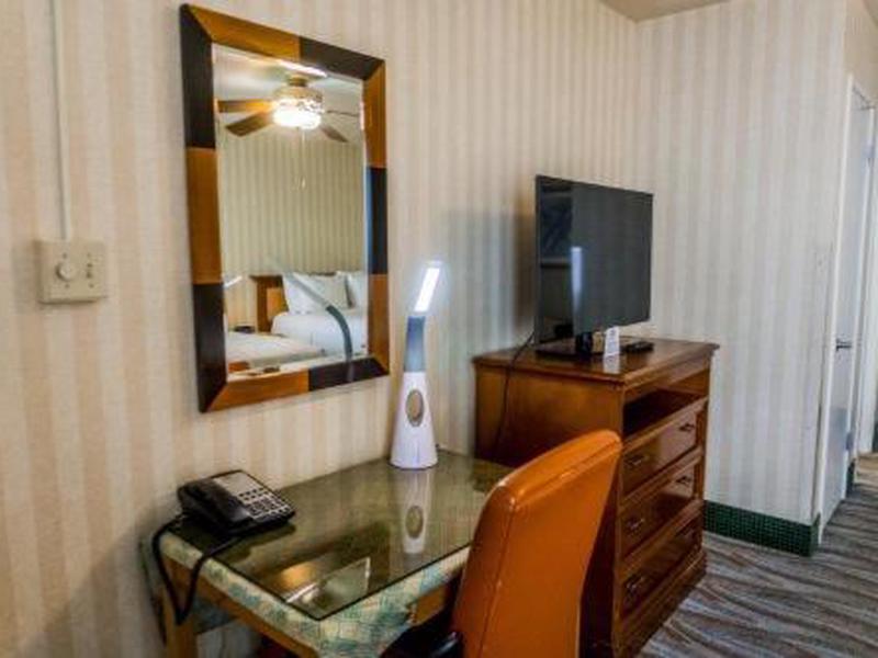 96955BF04CCB81E0840566AE157695EA