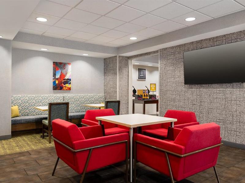 13C3A6E751D9B0CDF6C38E3F3C2A872A