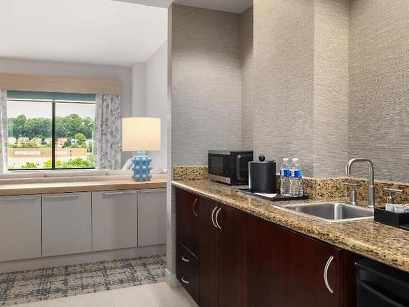 C202B823DF3F4CBD2239D5C6D03EC5B4