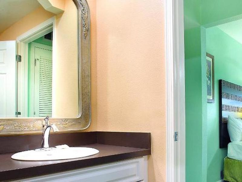 87FD86E0C6C8B44BF6D328DE2A6172A3