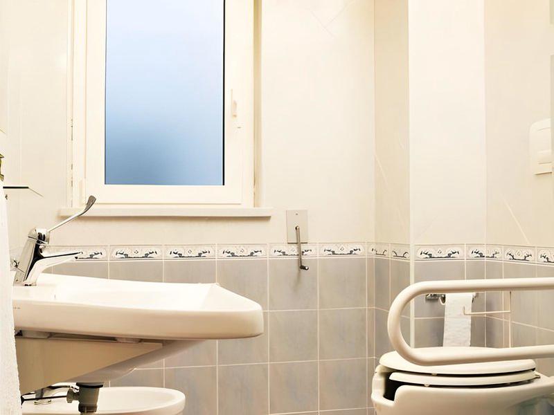 D7BDC3CC731A4F98D19E3BA88EEA72B7