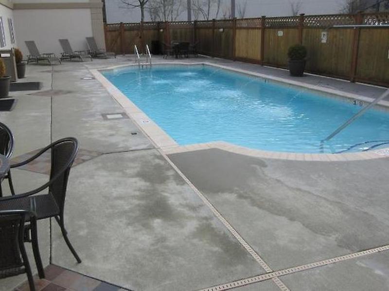 421828E3EFAF253101B1F47DD34167F5