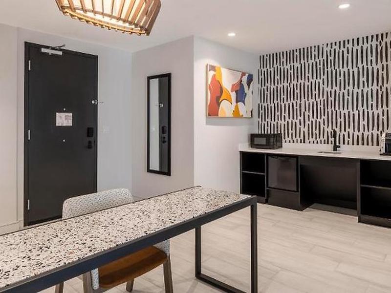 F9508103D70885A9438C74795A3B5CF5