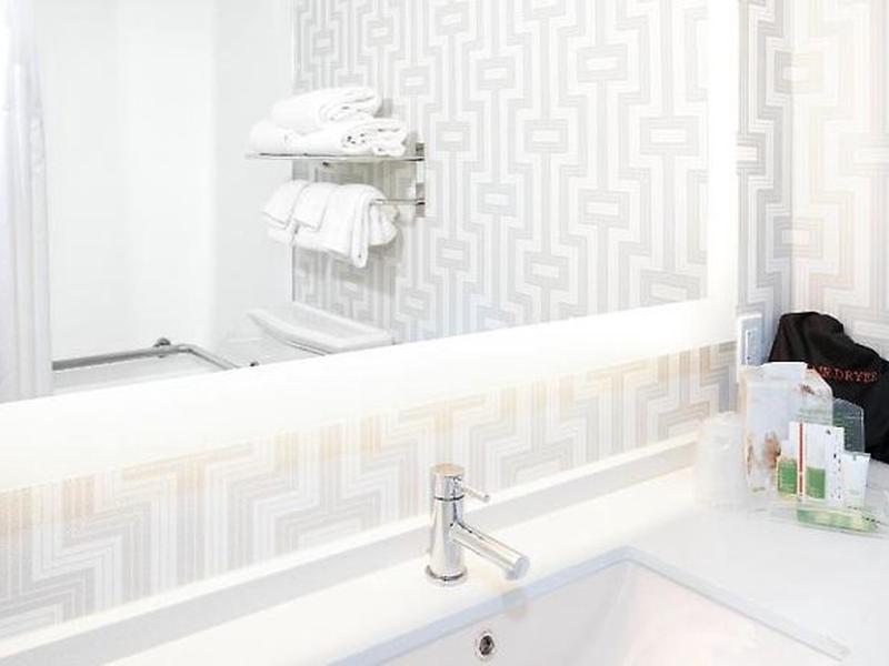 DA88E16422C24E6E9226EB96E5177E3F