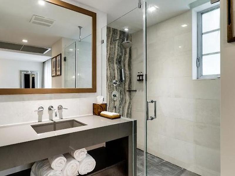 9932ECA2C0F09B49E8EF5C3C3F4A9917