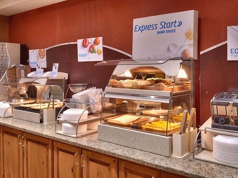 ABA9B03F227C4790CD04710E84E154F4