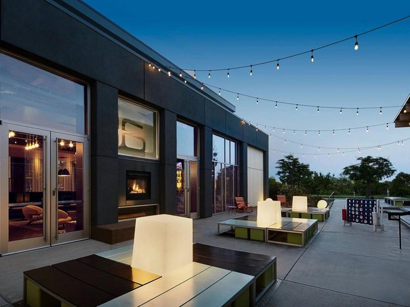 04C3B8A03CF861D9AAF8145968887DD2