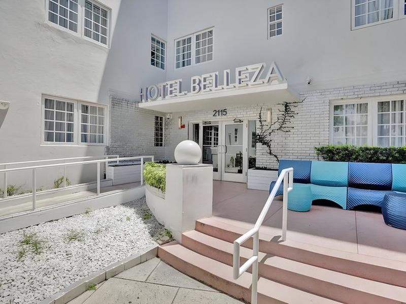 F6F1D4353599A5428CFEE7B701BF8D9A