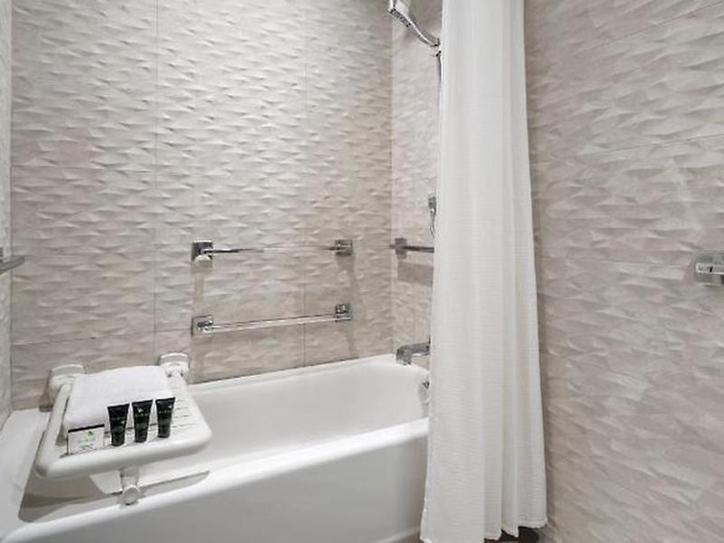 F37B5DFFAD7CB686E7FF101821561434