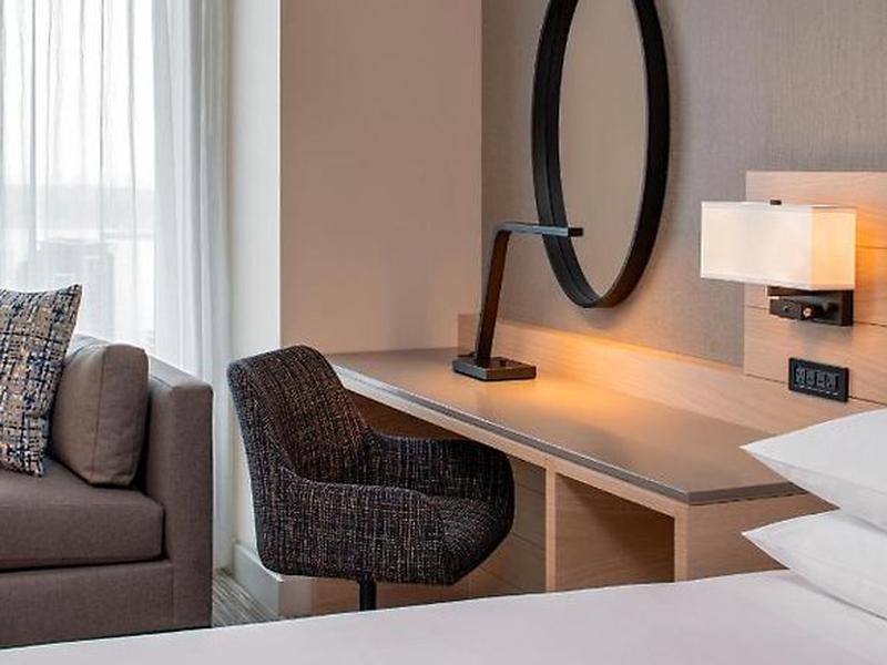 B6504CF698E376FE2DE628708B07B678