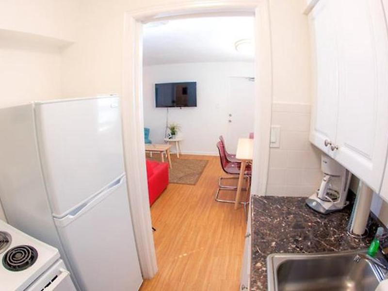 21E1B17FE9800D666D02AE899105CA1B