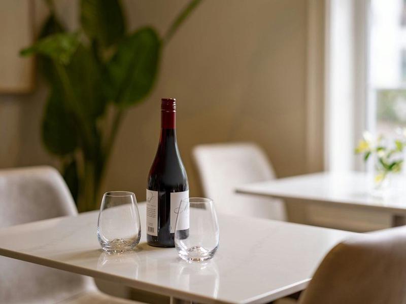 06F2D1D5B1F0324CD4C21408BACA6D90