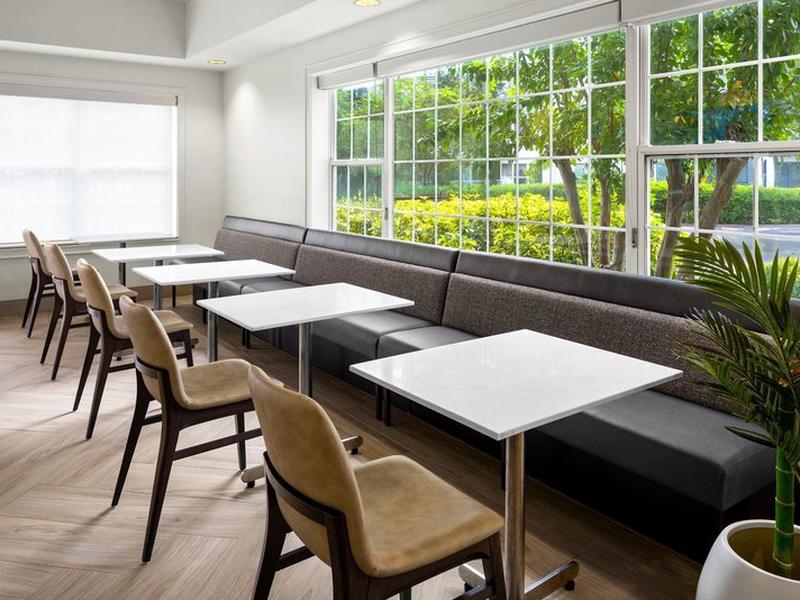 F5522570410560076EEB80138F0689E3