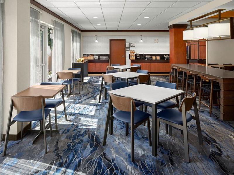 560EC33EB94327782EBF9F7E812EC6E9