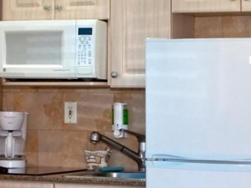 B37CCEB0E960D673453DEC7548DE52F1