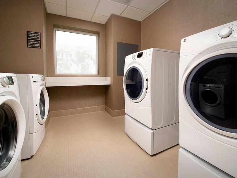 17EE6E33102776D874189FA7CA4D4916