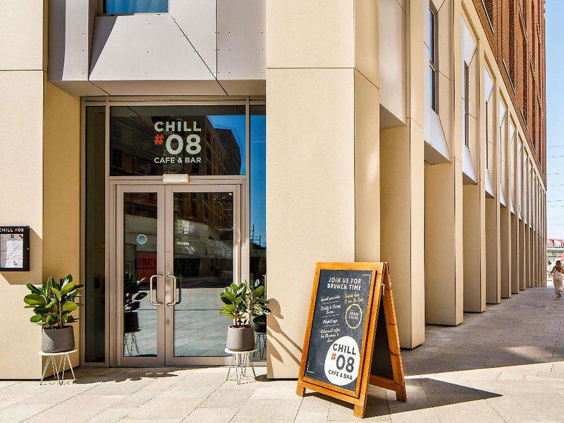 3BF82A1A1030D1A6B437FC5A5F3745E2