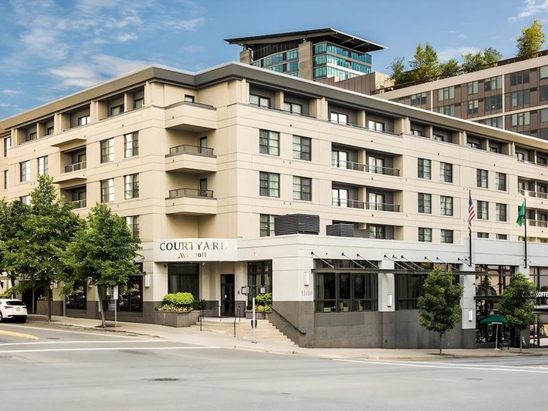 7700CF7AF7E6B0163D0D263FE7D007F4